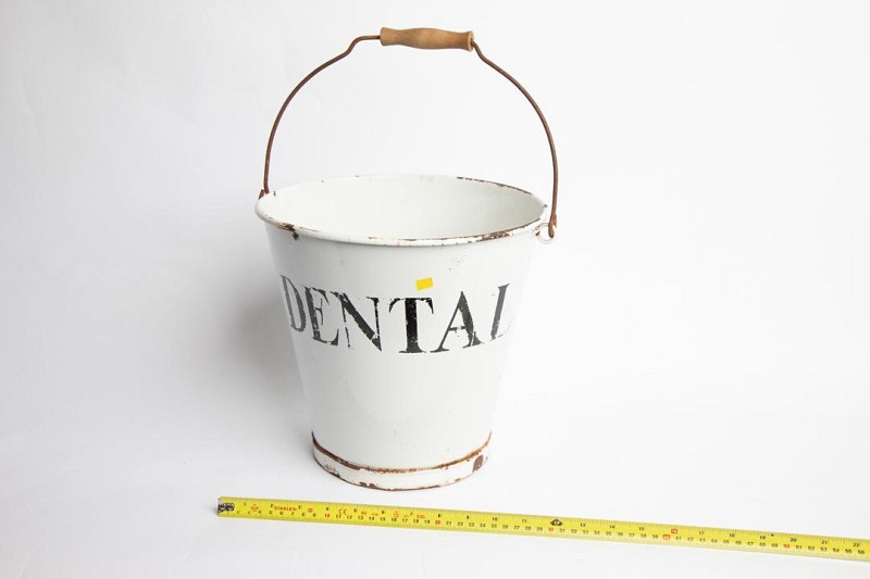Bucket Dental in Enamel 
